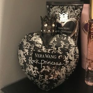 Vera Wang Rock Princess 🎸👑